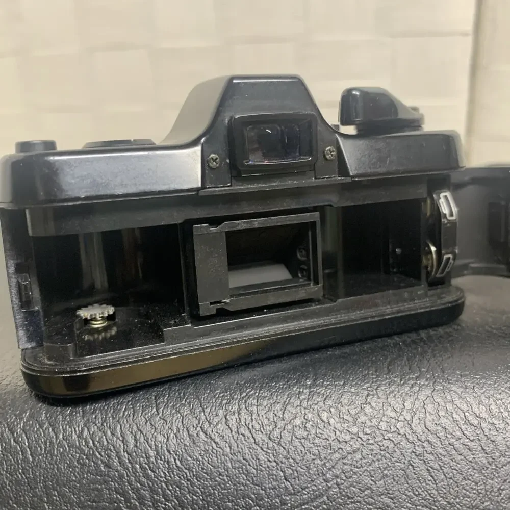 Asahi Pentax Auto 110 w/ 110 Film-Non Working Flash Included-Tested